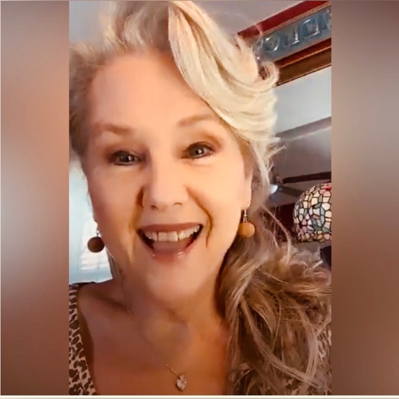 Foundation-Biscuit - VFX PRO Foundation- - Picture 4 of 4